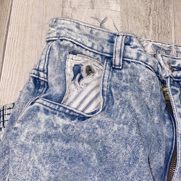 Manisha vintage grunge acid wash Y2K MOM jeans - Picture 4 of 8